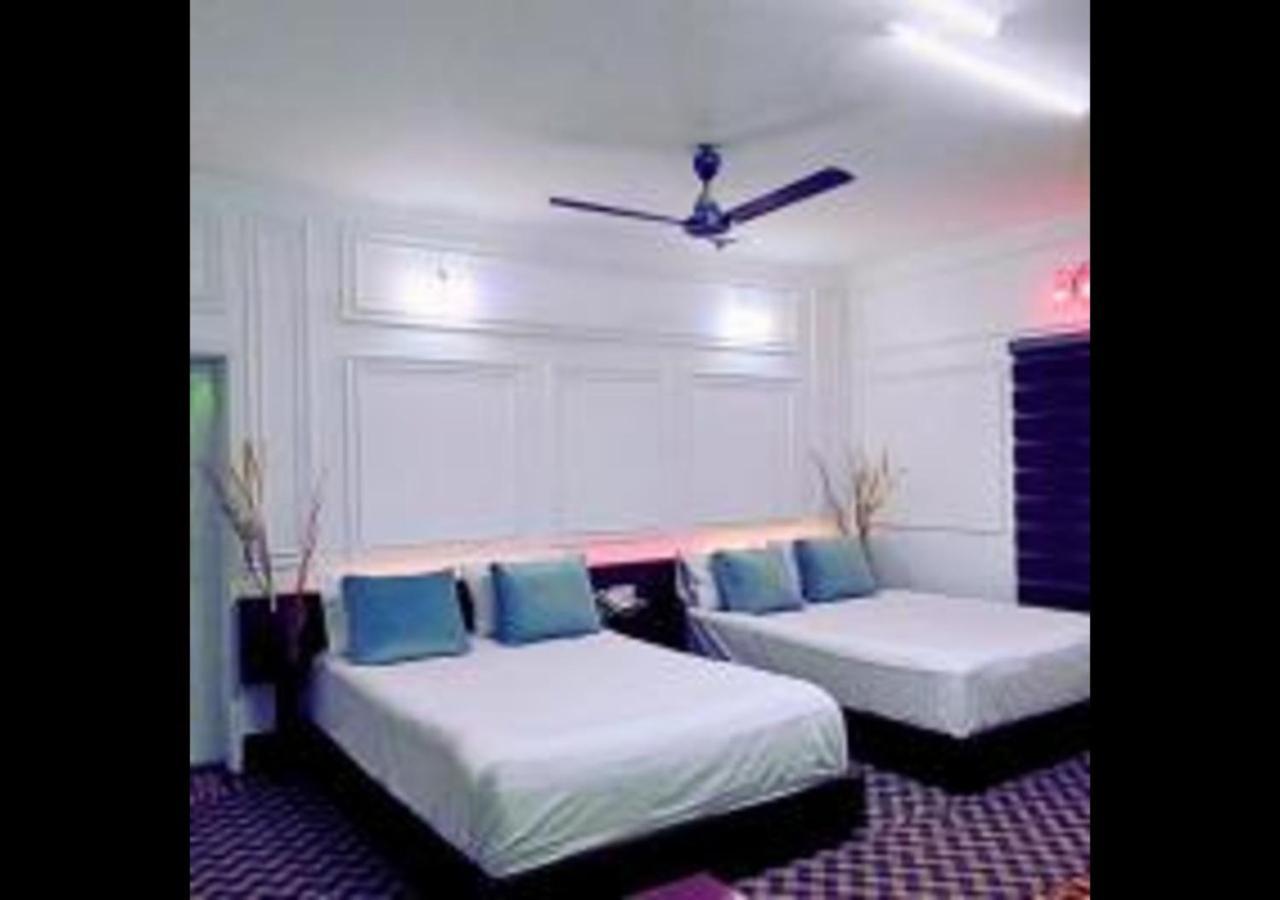 Rezala Restaurant And Residence Dhaka Exterior photo